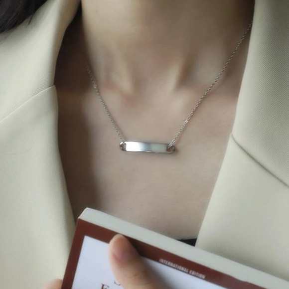 Revolve ID Bar Necklace - Picture 4 of 5